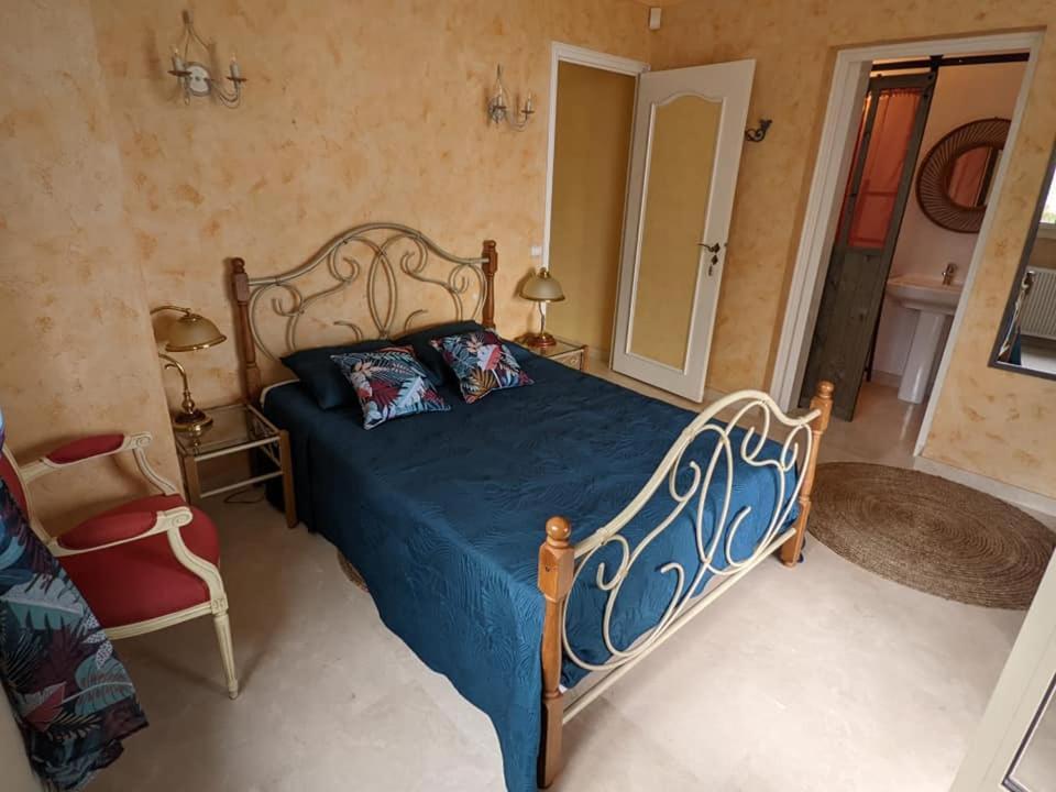 Bed and Breakfast Tikazela - Domaine Ombre Et Lumiere Saint-Jean-de-Muzols Exterior foto