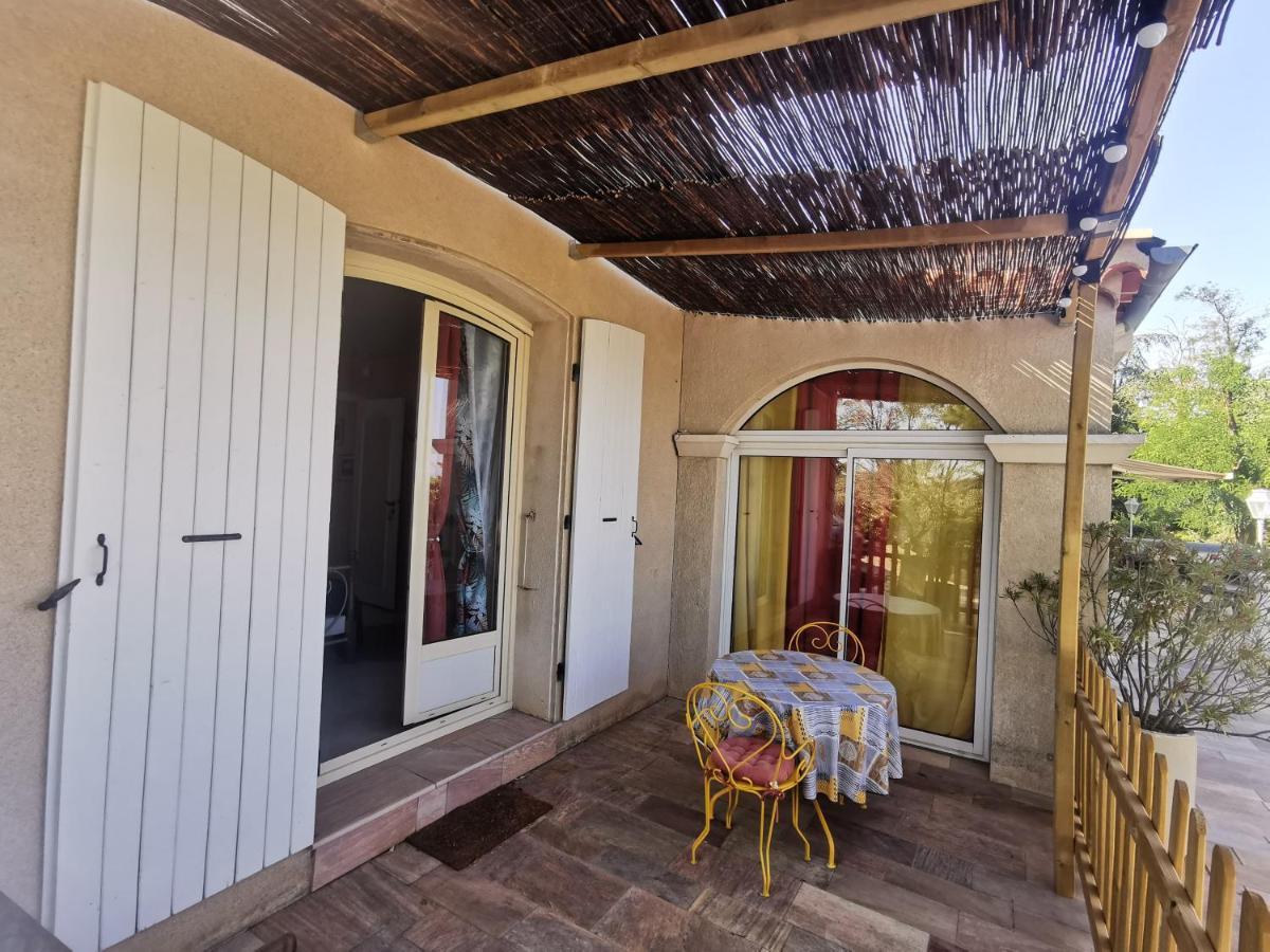 Bed and Breakfast Tikazela - Domaine Ombre Et Lumiere Saint-Jean-de-Muzols Exterior foto