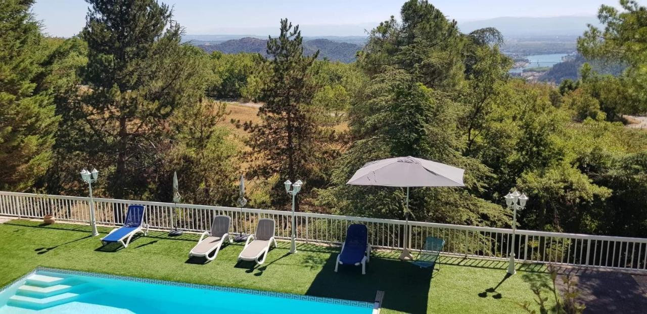Bed and Breakfast Tikazela - Domaine Ombre Et Lumiere Saint-Jean-de-Muzols Exterior foto